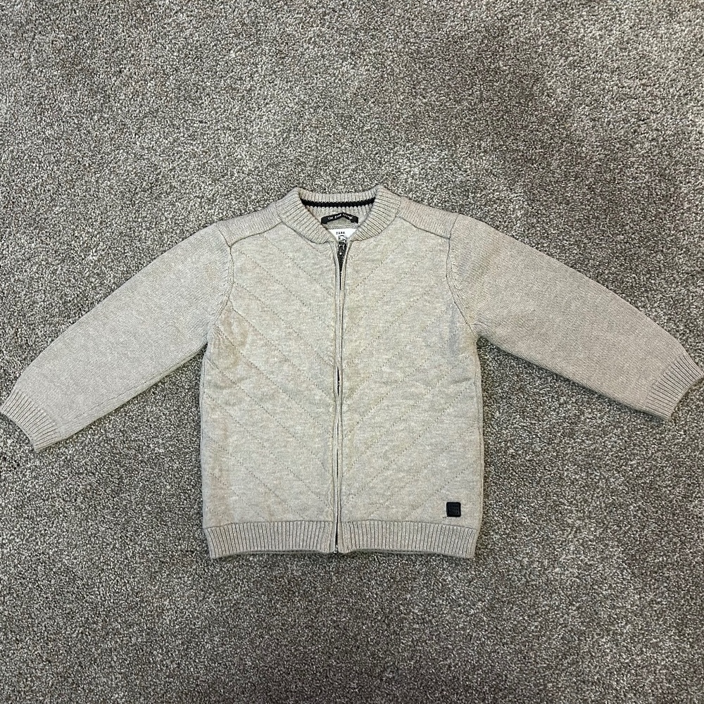 Zara Size 3-4 Oatmeal